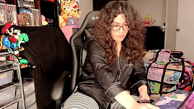 Pokazy przed kamerką – ShinyCherub