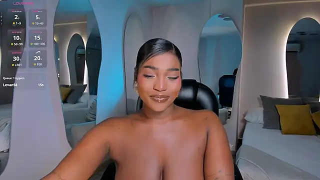 SavannahStorm: онлайн-секс-чат