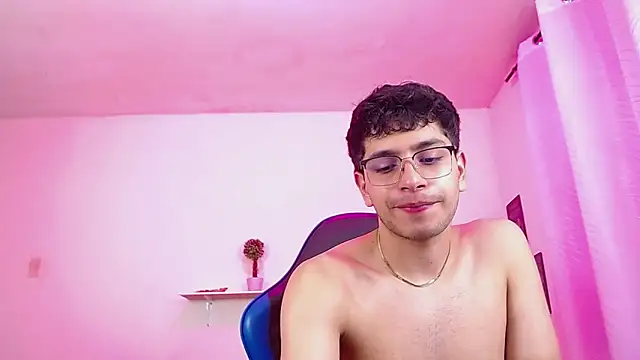 maax_18 Webcamshow