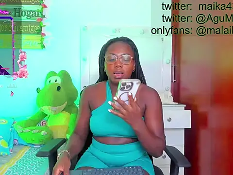 Sembang XXX Secara Langsung maika28