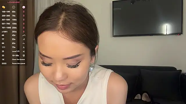 Ur_neighbor_Kira Adlı Modelin Canlı XXX Sohbeti