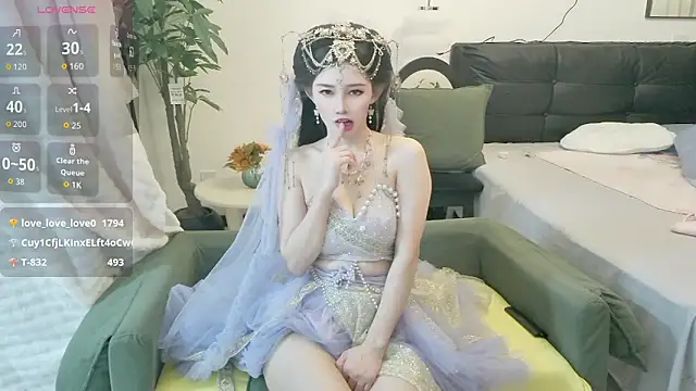 NANA-EET: онлайн-секс-чат