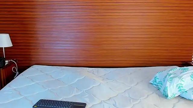 عرض كام peakk_twiinns