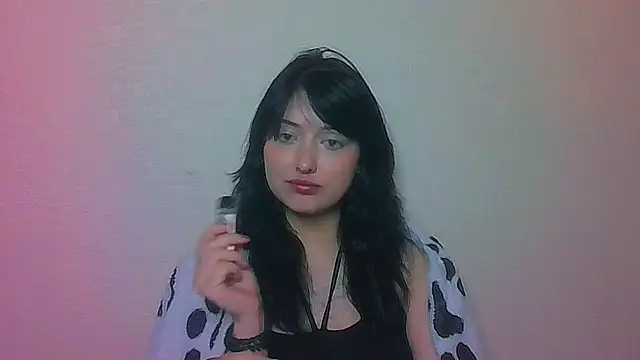 Chatroom XXX en direct de Katarina_Fox_