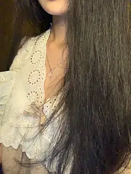 Nhinhi18 Webcam-Show