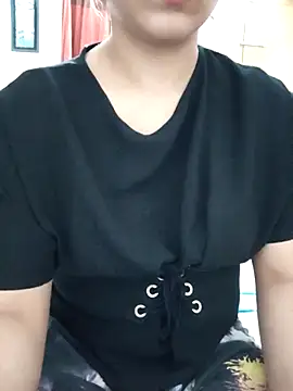 Chat +18 de Tanha18 ao vivo