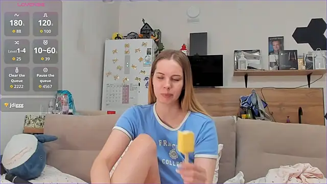 Hot__K élő XXX-chatje