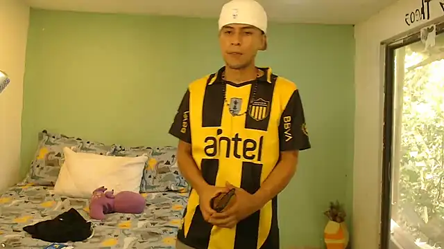 danielitopapuu Pertunjukan Webcam