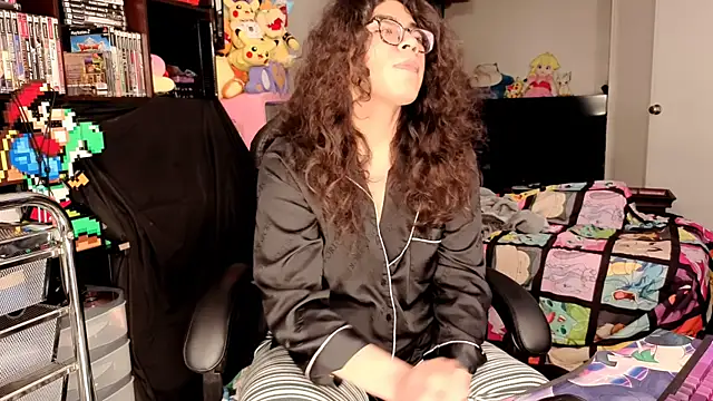 ShinyCherub Webcam Show