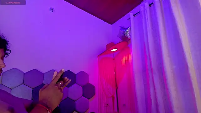 Horny_tgn: онлайн-секс-чат