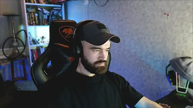 _Mostly_ 网络视讯表演