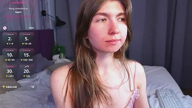 Bubble_Chloe: онлайн-секс-чат