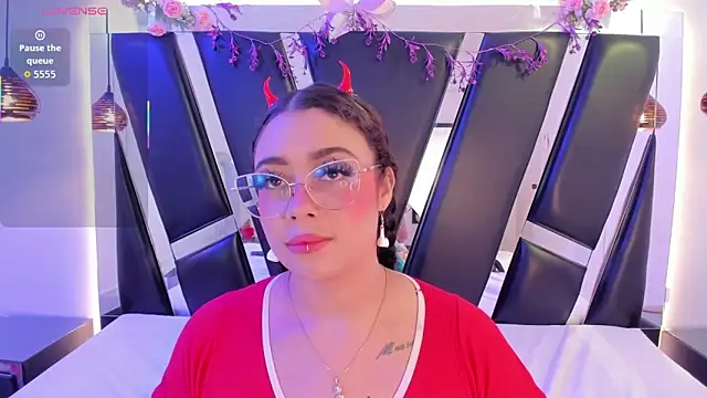 antonelllepierceeのライブXXXチャット