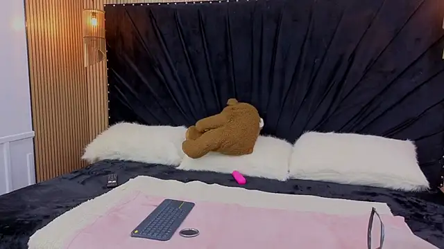 Megan-Horney-のライブXXXチャット