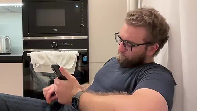 Bear_bear_のウェブカメラショー