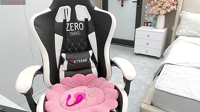 Živý XXX chat Hanako_love