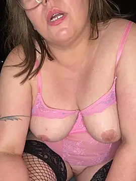 LadySaraNoir Adlı Modelin Canlı XXX Sohbeti