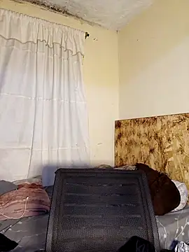 69_SINNS Show in webcam