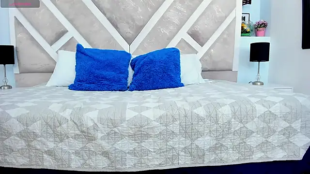 hotmature1 Adlı Modelin Canlı XXX Sohbeti