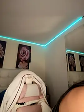 XXX chat uživo modela SamathaMay