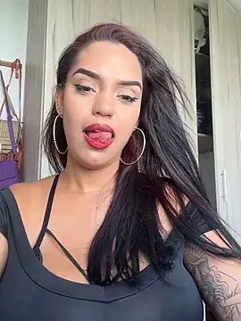 Chat +18 de Sara-77 ao vivo