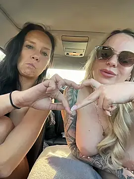 June695_ Webcam Show