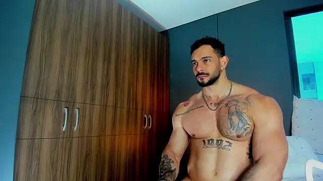 massimo_visconti Chat XXX live