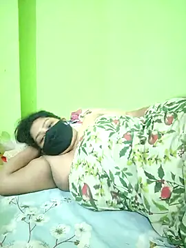 Papte- élő XXX-chatje