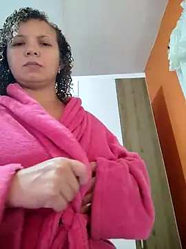 AMORARDENTE Adlı Modelin Canlı XXX Sohbeti