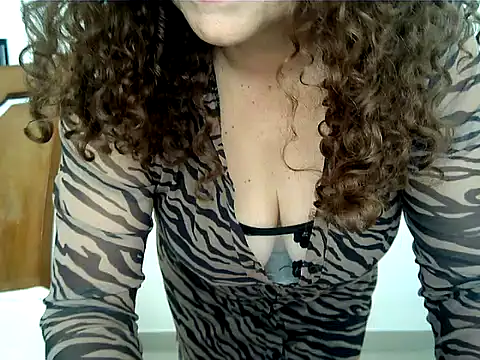 linka06 Adlı Modelin Canlı XXX Sohbeti