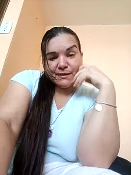 Zuleyka_69: απευθείας συνομιλία ΧΧΧ