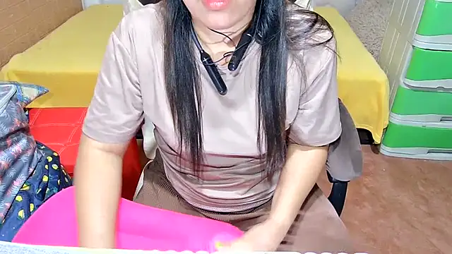 Filipina_Desire – Naživo XXX chat