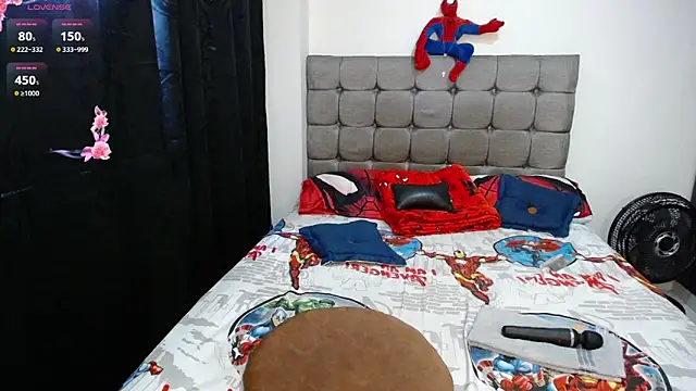 Živý XXX chat Saylor_cassie