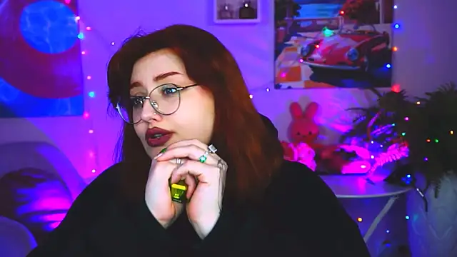 Chat +18 de StaceyJensen ao vivo