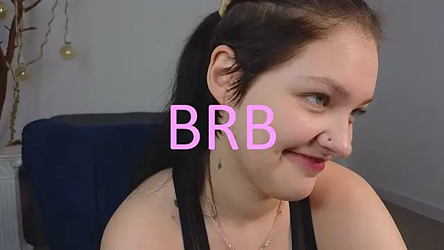 Chat +18 de DeliaEffy ao vivo