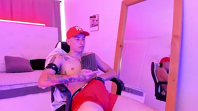 Thiago_2003_ Webcam Show