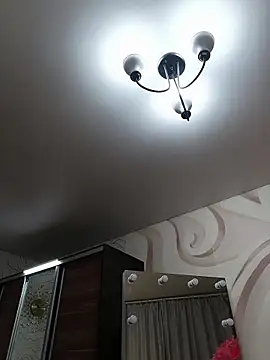 AvrilMillers' Live XXX Chat