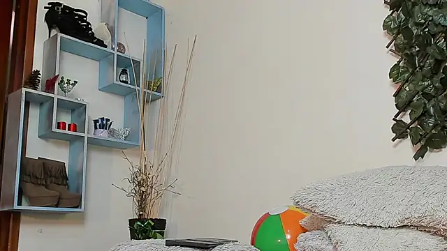 DestinyHills 现场XXX聊天