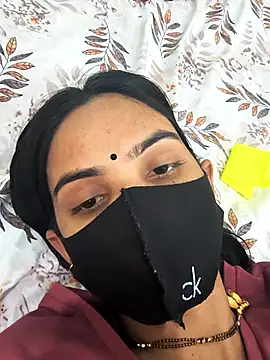 cute_simmy0 Adlı Modelin Canlı XXX Sohbeti