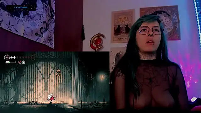 Hisato111 Adlı Modelin Canlı XXX Sohbeti