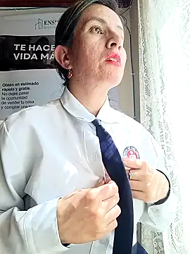 Valentina--1's Live XXX Chat