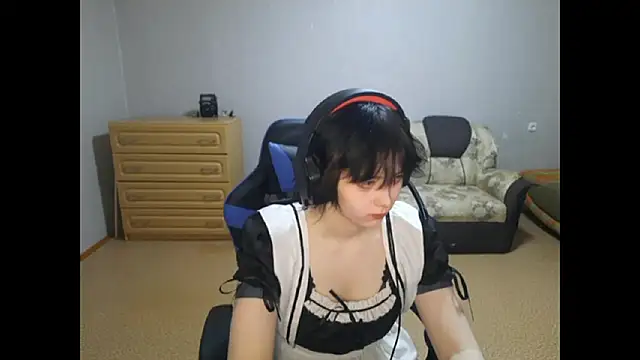 Pokazy przed kamerką – ShaynaLinley