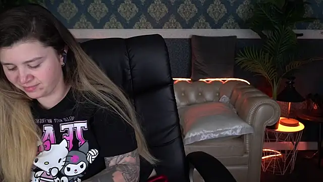 AmellyMilly: απευθείας συνομιλία ΧΧΧ