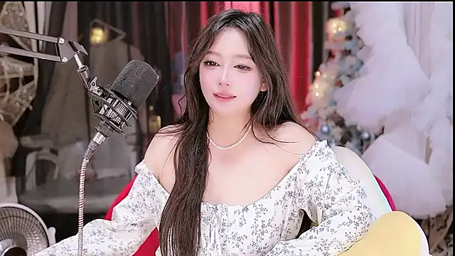 Missy_Nana21 Pertunjukan Webcam