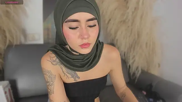 seraphine_arabic Chat XXX live