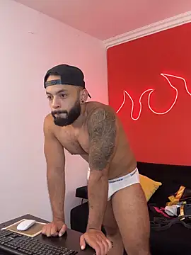 แชท XXX สดของ Mike_savage3