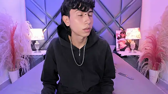 Milan_LewisS webkamerás műsora