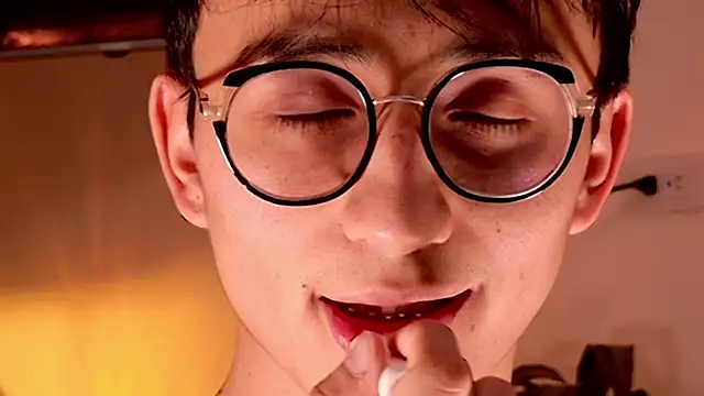 Sr_evann: απευθείας συνομιλία ΧΧΧ