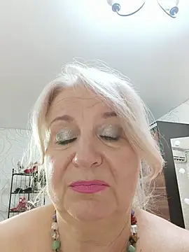 دردشة AvrilMillers الجنسية المباشرة