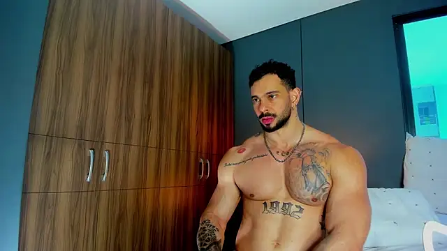 massimo_visconti Chat XXX live